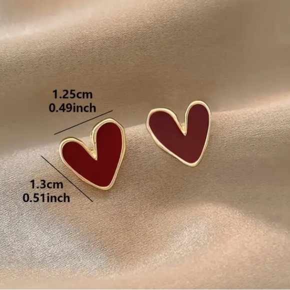✨Free People Red Heart Gold Post Earrings - Picture 3 of 6
